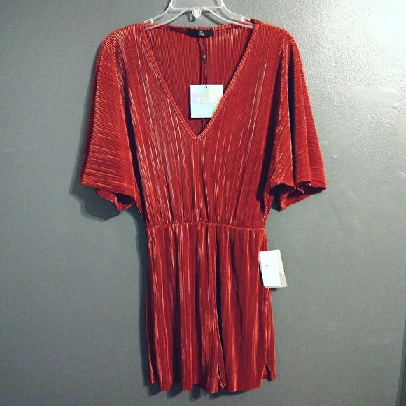 Nordstrom Dresses & Skirts - NWT Nordstrom Rust Orange Shimmery Jumpsuit Romper